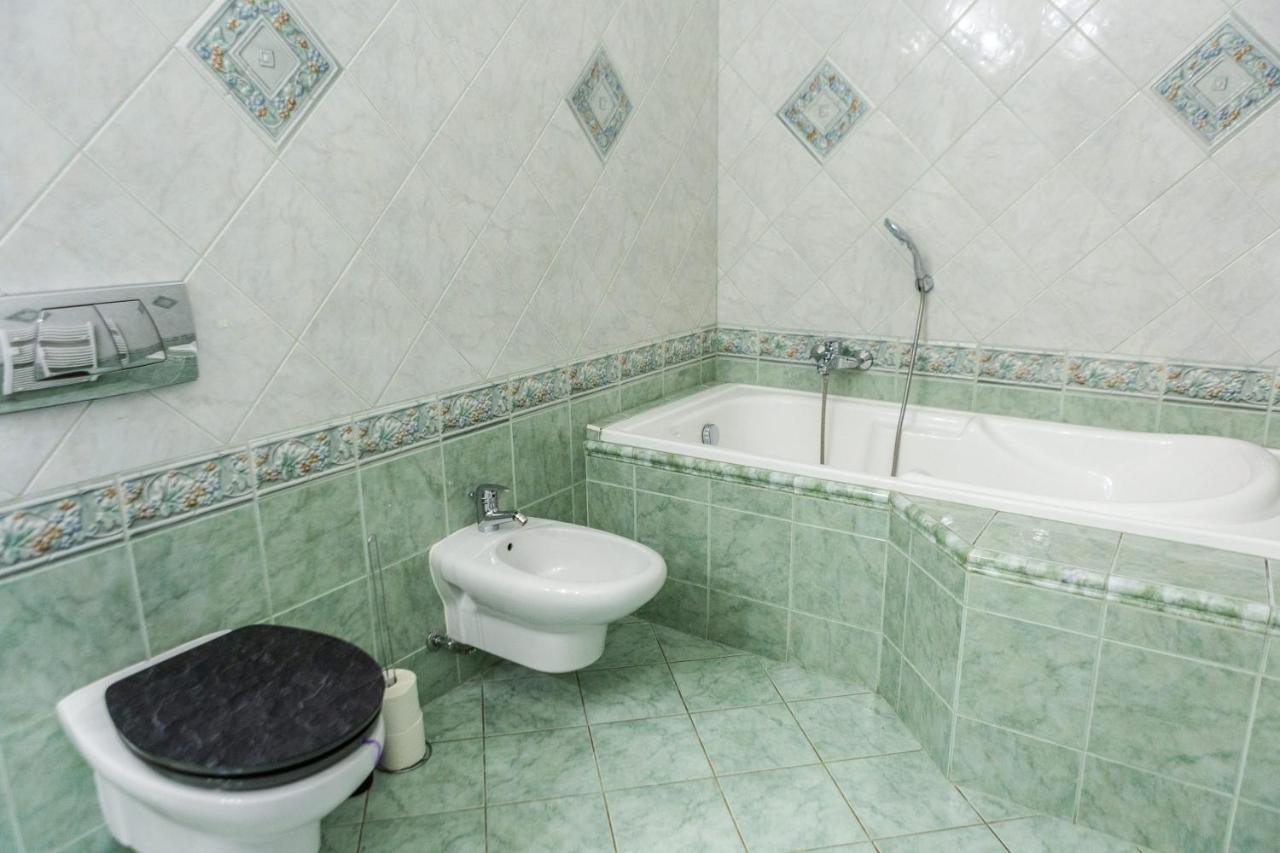 Luxury Downtown 3 Bedroom Apartment By Synagoge With Beautiful View Βουδαπέστη Εξωτερικό φωτογραφία
