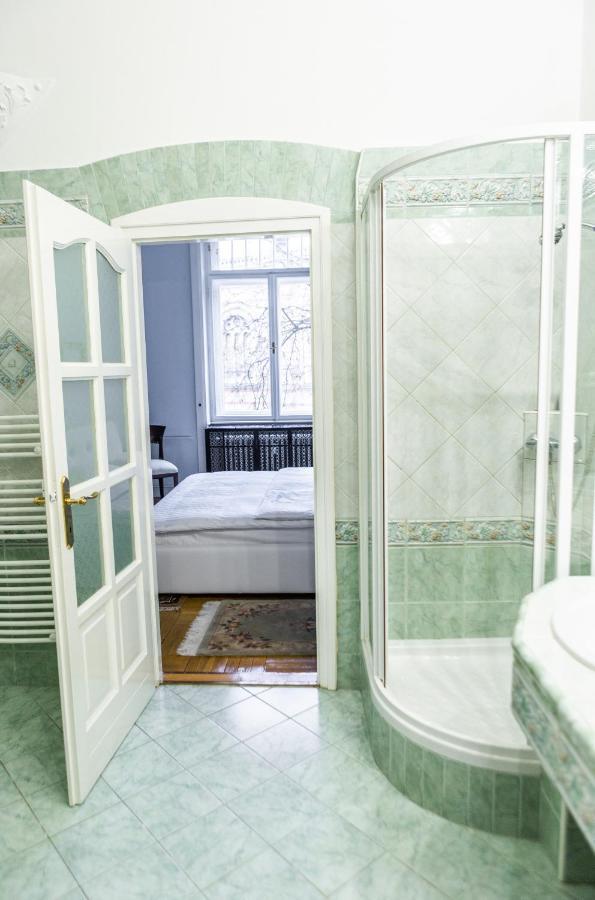 Luxury Downtown 3 Bedroom Apartment By Synagoge With Beautiful View Βουδαπέστη Εξωτερικό φωτογραφία