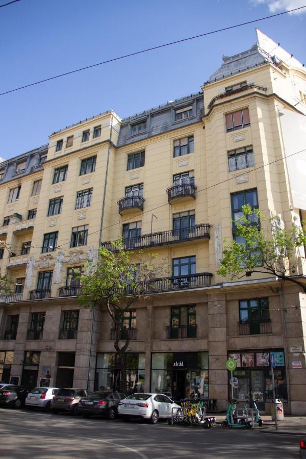 Luxury Downtown 3 Bedroom Apartment By Synagoge With Beautiful View Βουδαπέστη Εξωτερικό φωτογραφία